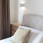 Apartment Giosuero *