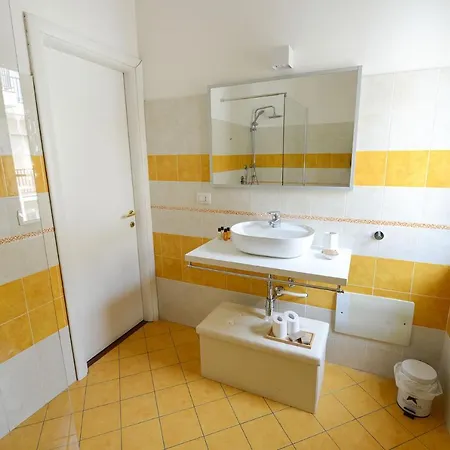 Giosuero Appartement *